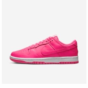 Nike Dunk Low Hyper Pink